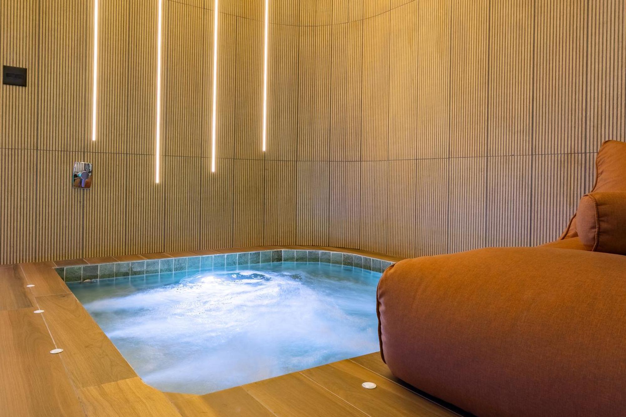 Drops Motel Brasilia Нуклео-Бандейранти Экстерьер фото